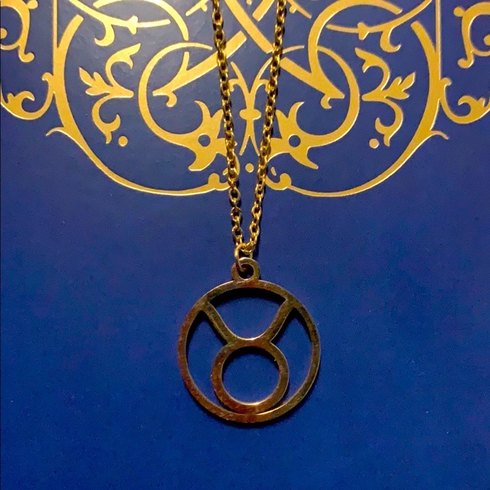 18K Gold Taurus Zodiac Pendant Necklace